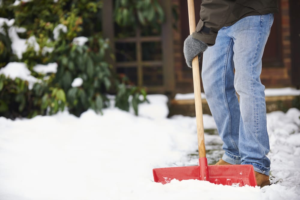 How To Avoid Injury When Shoveling Snow